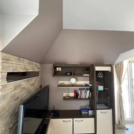 Jamais Vue Διαμέρισμα Νεσέμπαρ